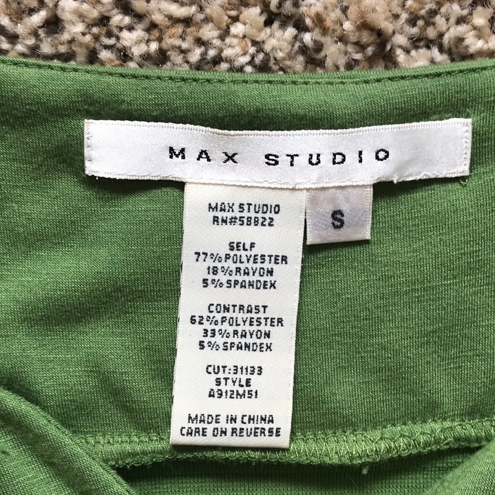 Maxi - Picture 3 of 3